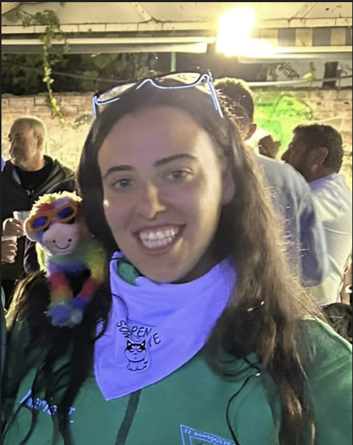 María